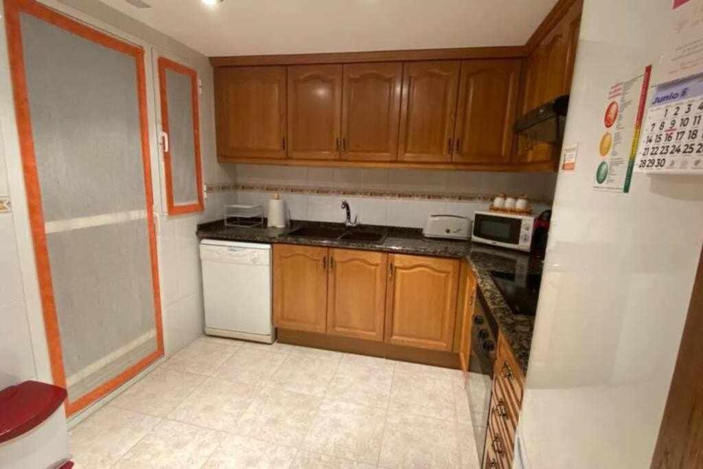 Apartamento A 150M De La Playa Wifi Gratis Denia Exteriér fotografie